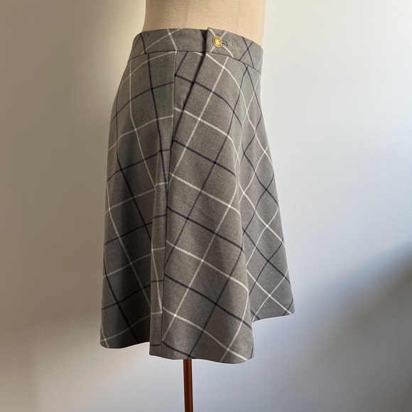 Tommy Hilfiger - Grey Short Checkered Skirt - Picture 3 of 8